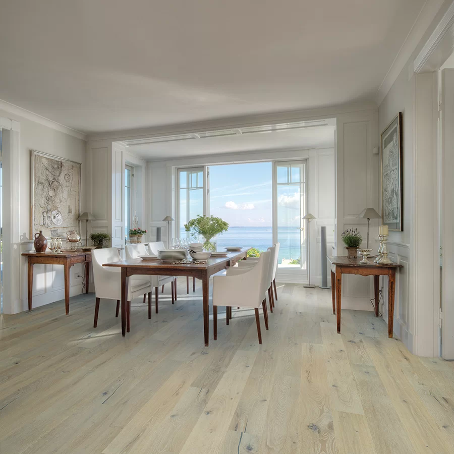 alta-vista-engineered-hardwood-Balboa-Oak-room